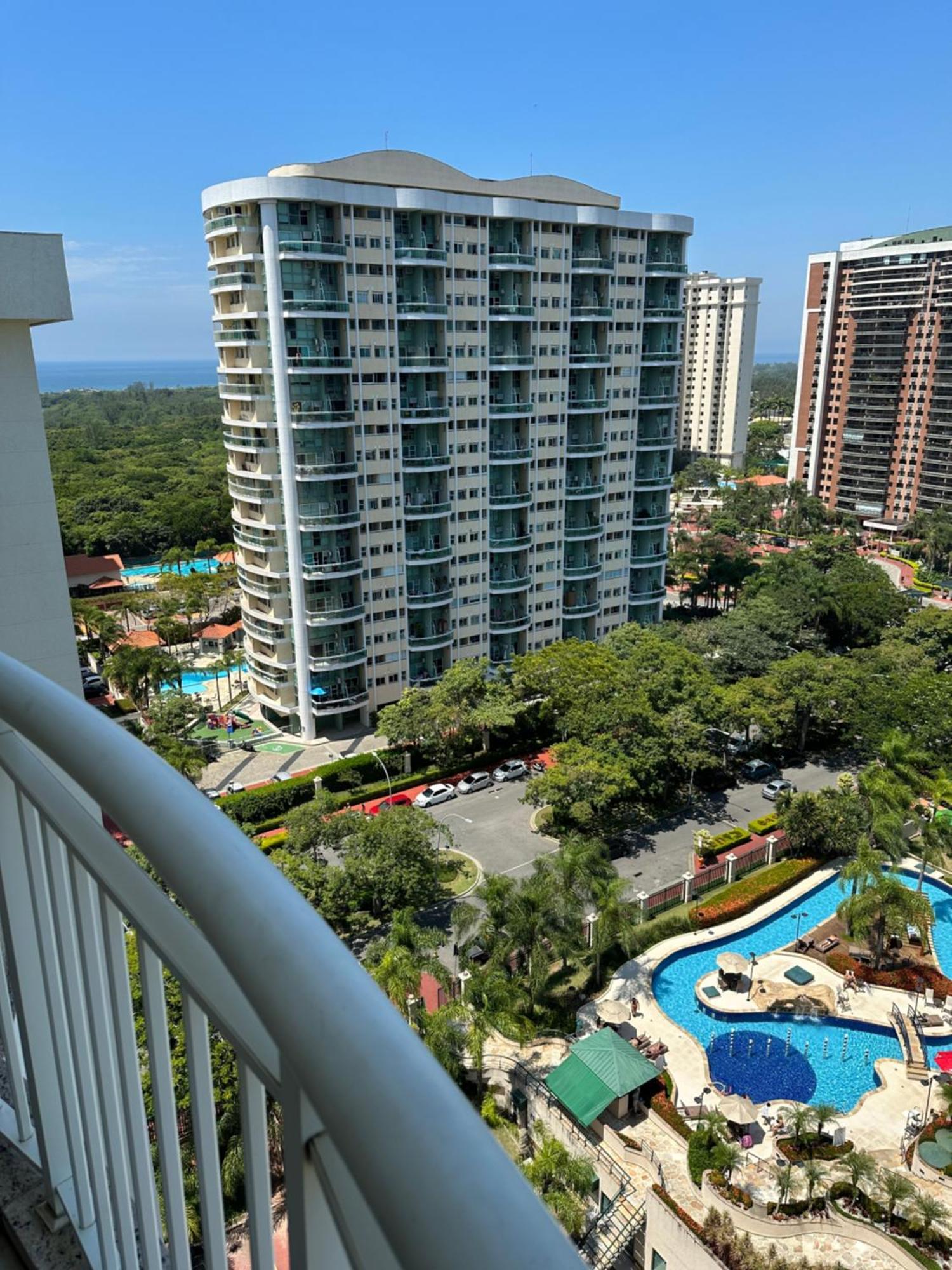 Flat Com Vista Panoramica -15- Na Barra Da Tijuca - Estacionamento Gratuito - Frigobar - Ar Condicionado - Piscina - Academia - Balsa Para Praia Gratis - Varanda - Vista Parcial Mar E Lagoa Río de Janeiro Exterior foto