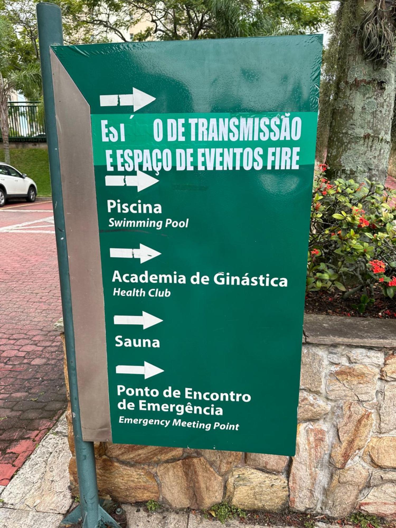 Flat Com Vista Panoramica -15- Na Barra Da Tijuca - Estacionamento Gratuito - Frigobar - Ar Condicionado - Piscina - Academia - Balsa Para Praia Gratis - Varanda - Vista Parcial Mar E Lagoa Río de Janeiro Exterior foto