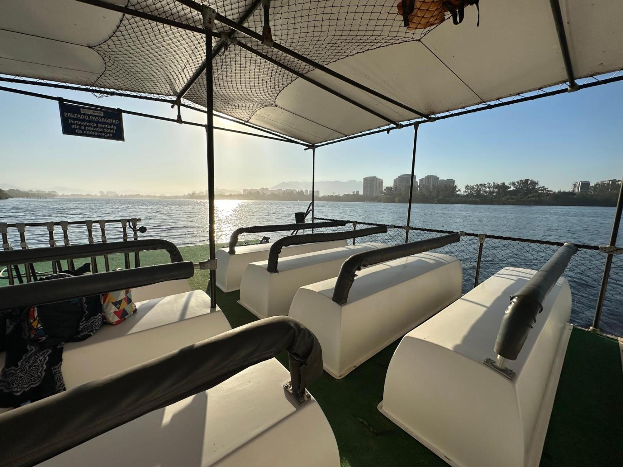 Flat Com Vista Panoramica -15- Na Barra Da Tijuca - Estacionamento Gratuito - Frigobar - Ar Condicionado - Piscina - Academia - Balsa Para Praia Gratis - Varanda - Vista Parcial Mar E Lagoa Río de Janeiro Exterior foto